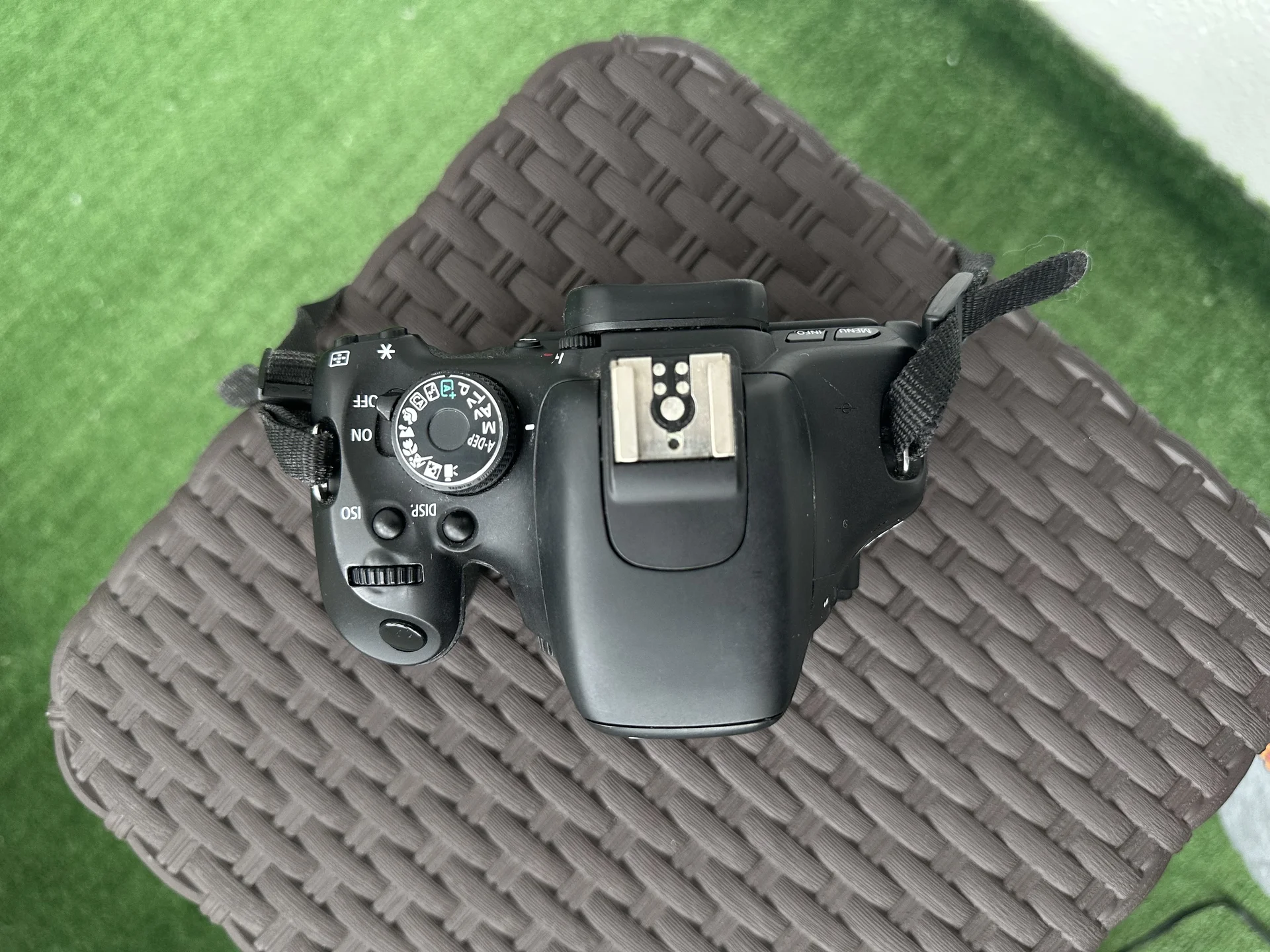 Canon 600 D - миниатюра 2