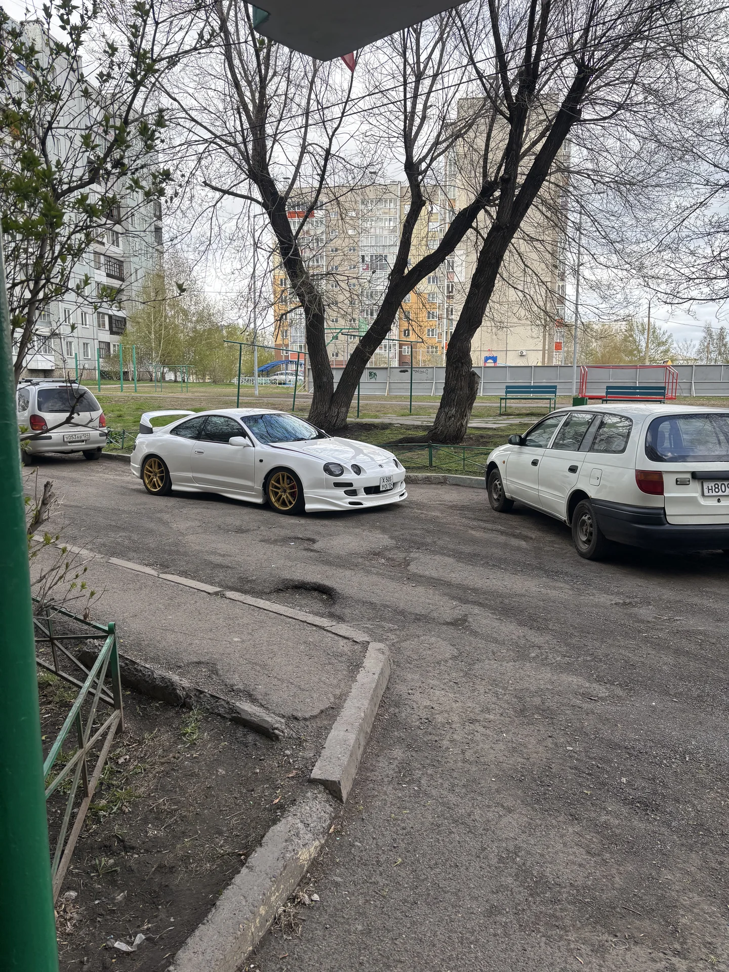toyota celica - миниатюра 2
