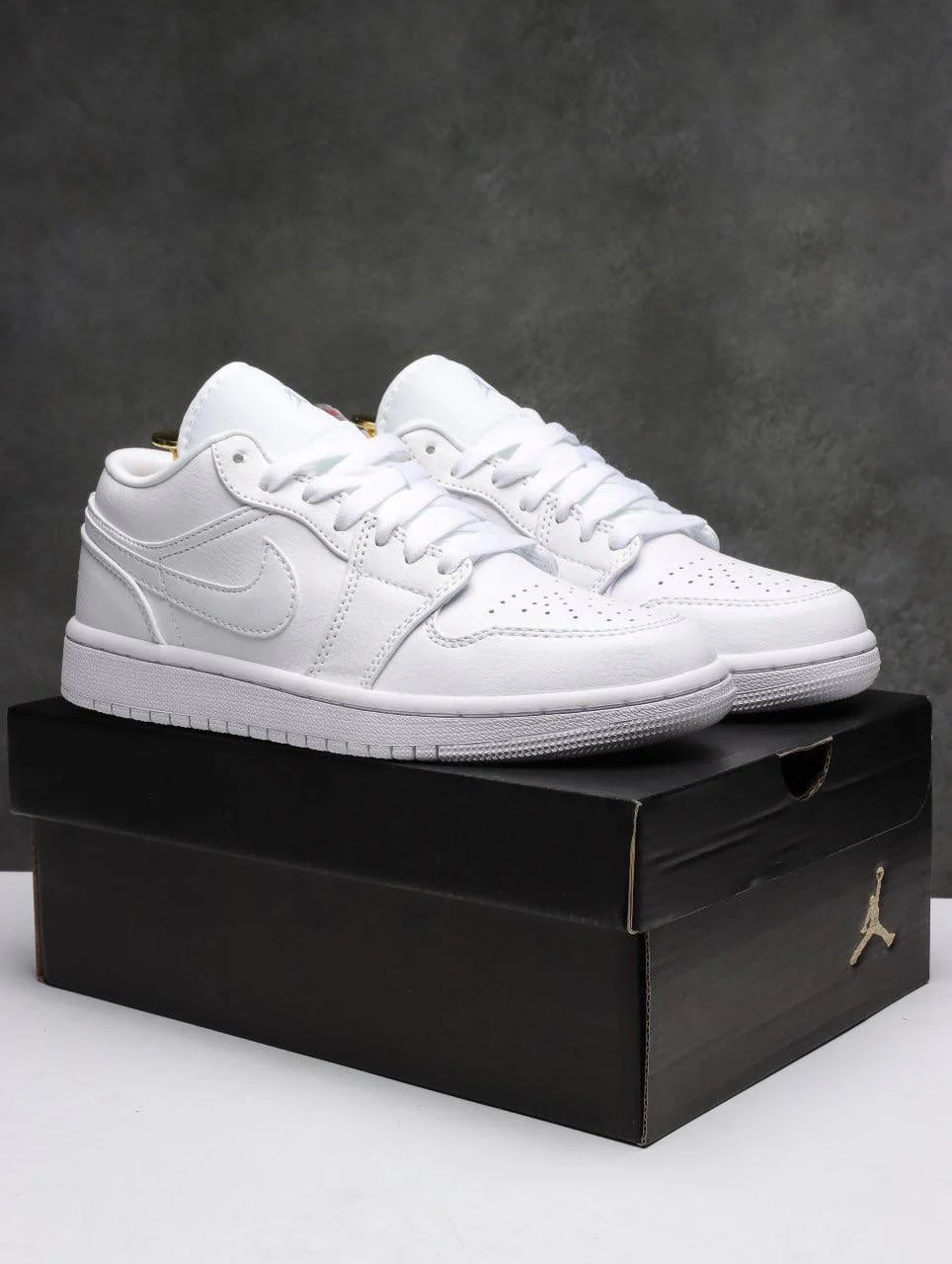 Air jordan - миниатюра 2
