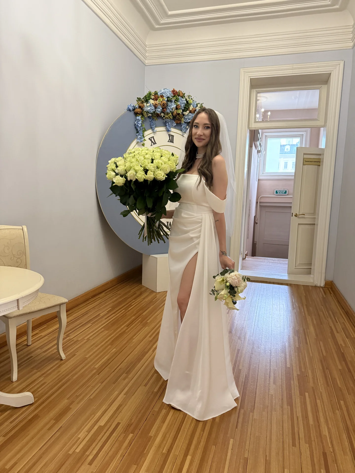 Свадебное платье - миниатюра 5