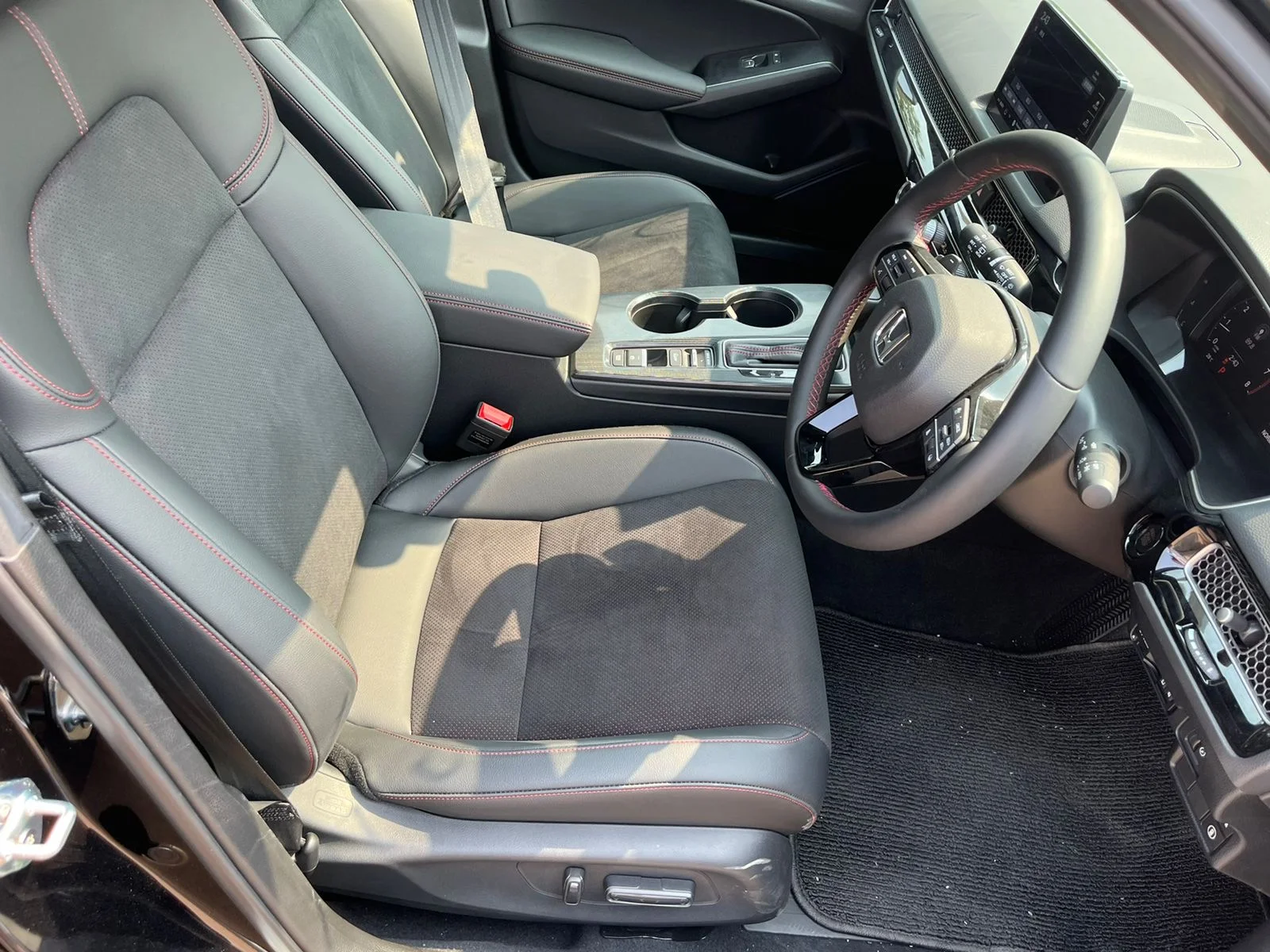 Honda Civic XI - миниатюра 6