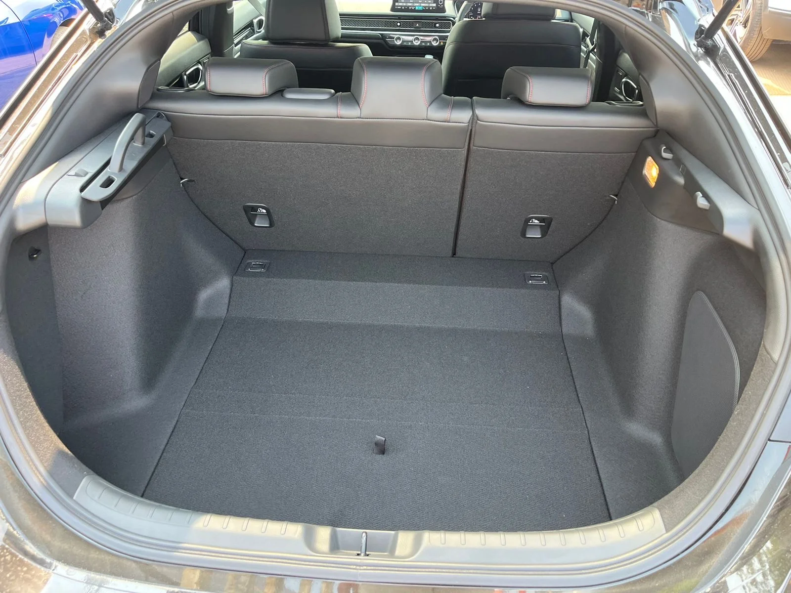 Honda Civic XI - миниатюра 9