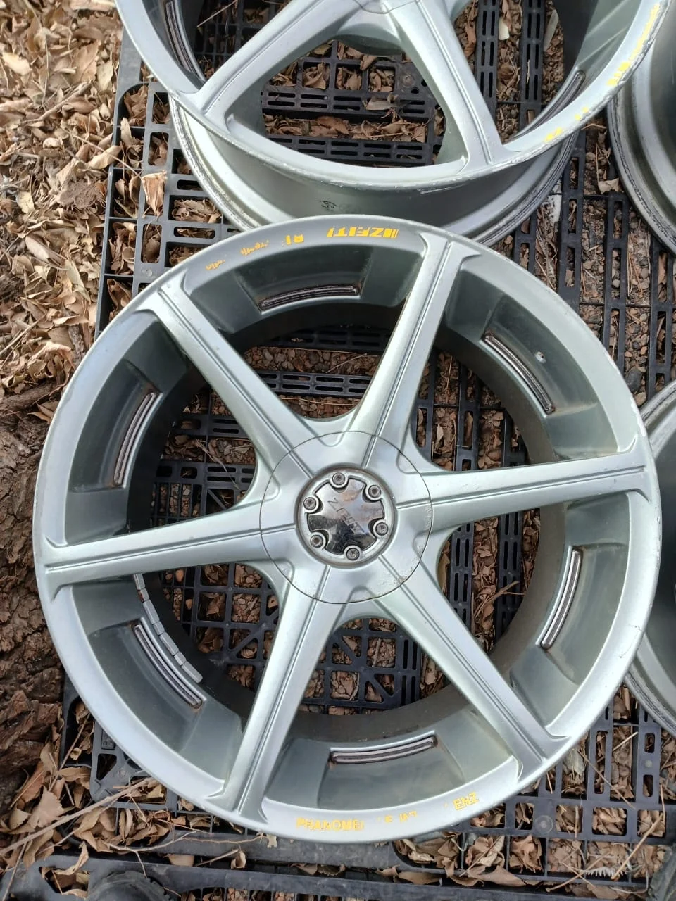 Продам оригинальные Японские Диски Zeit R18x8.5 - миниатюра 6