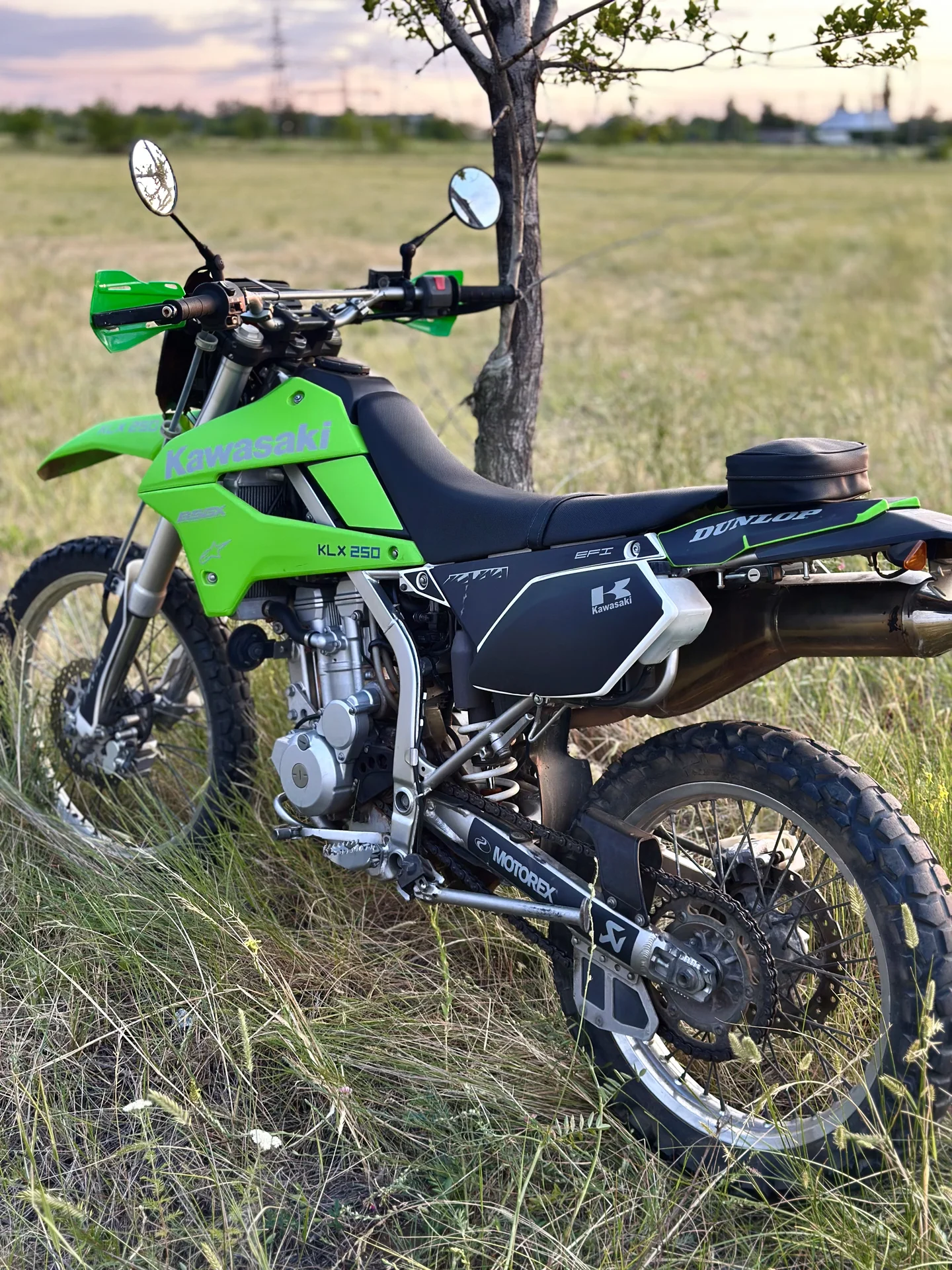 Kawasaki klx 250 - миниатюра 4
