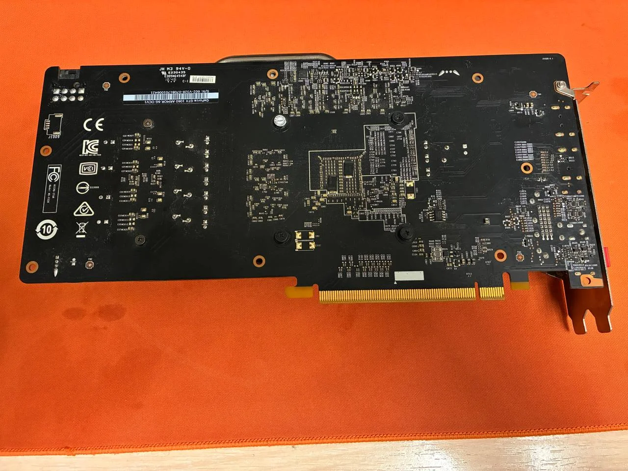 MSI GeForce GTX 1060 Armor 6GB - миниатюра 3