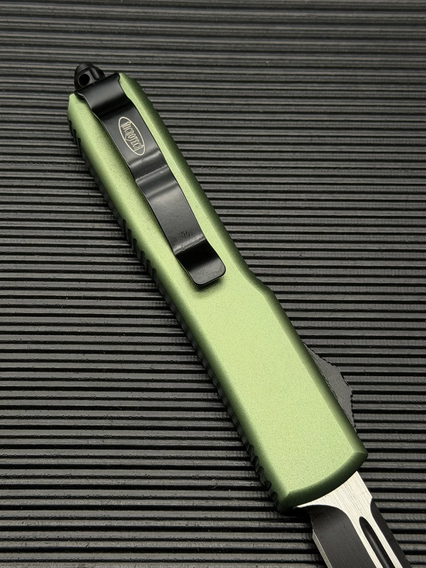 нож фронтально выкидной Microtech - миниатюра 5