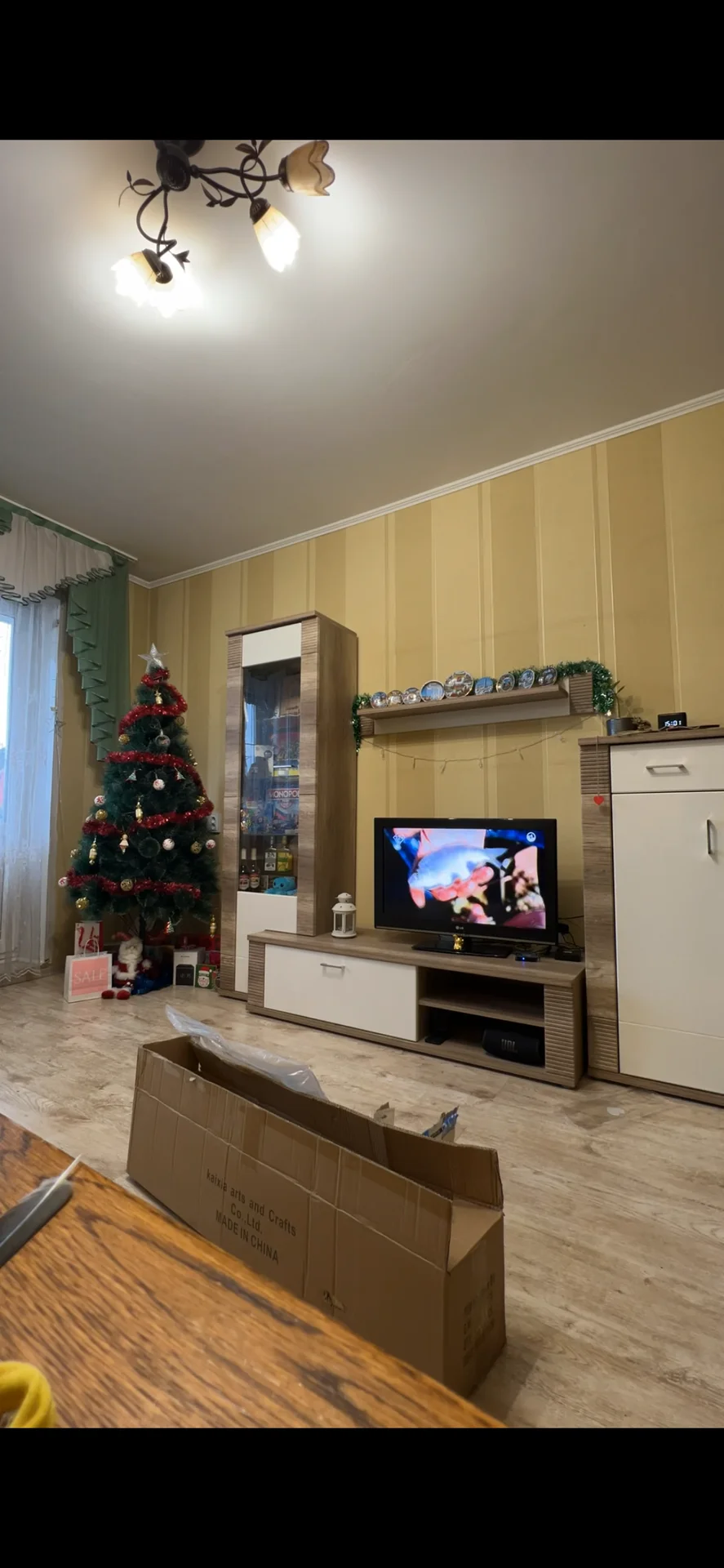 Стенка в гостиную - миниатюра 2