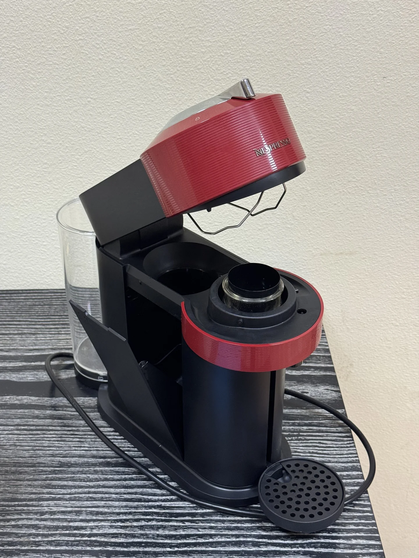 Капсульная кофемашина Nespresso - миниатюра 2