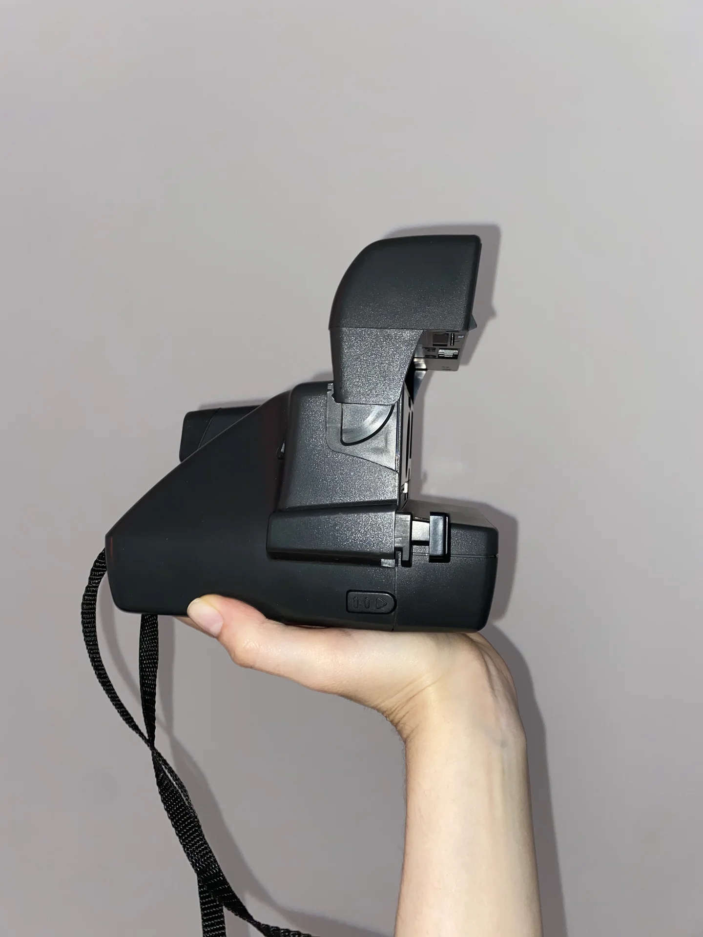 Фотоаппарат Polaroid OneStep - миниатюра 2