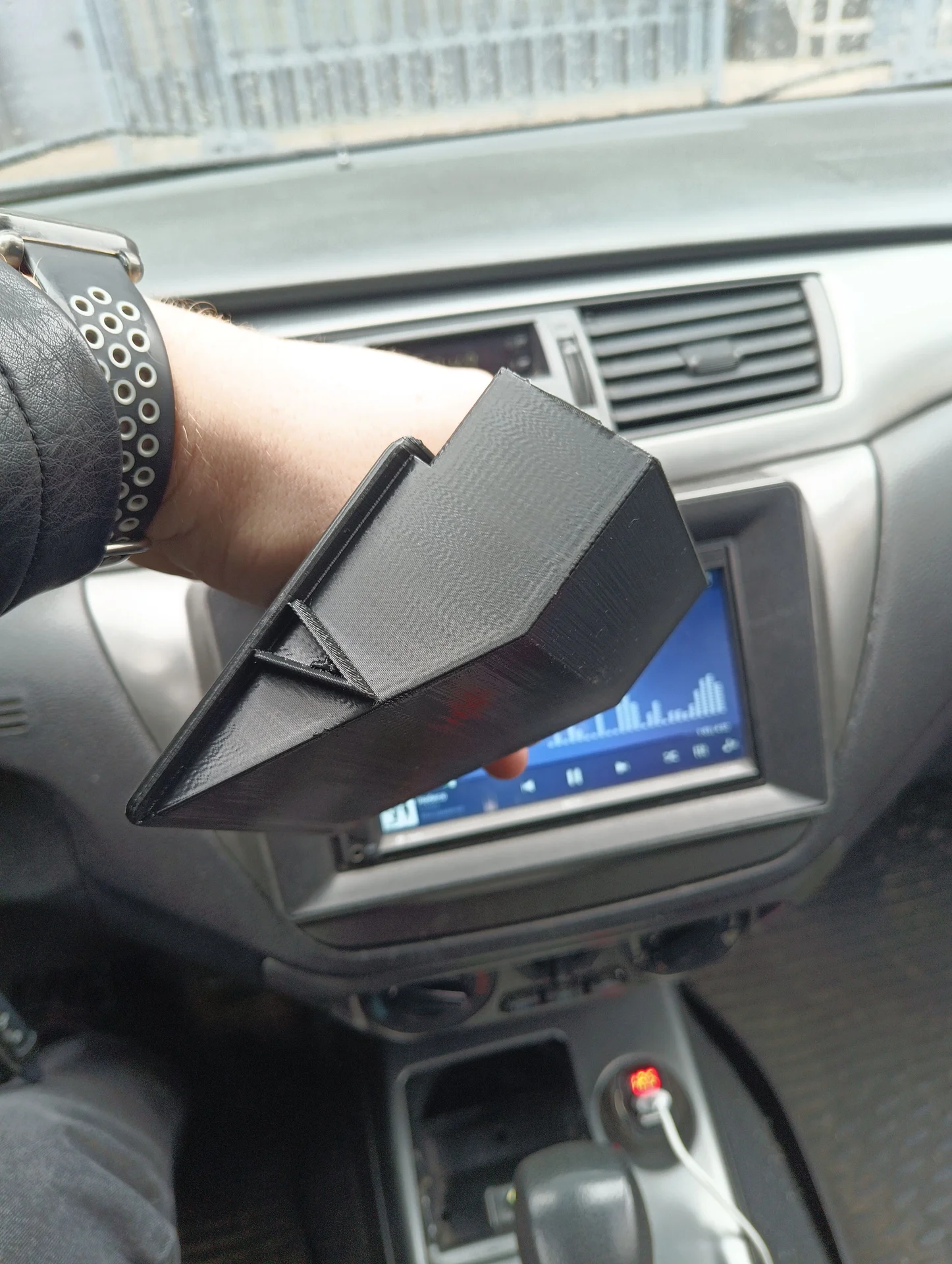 Пепельница mitsubishi lancer 9 - миниатюра 8