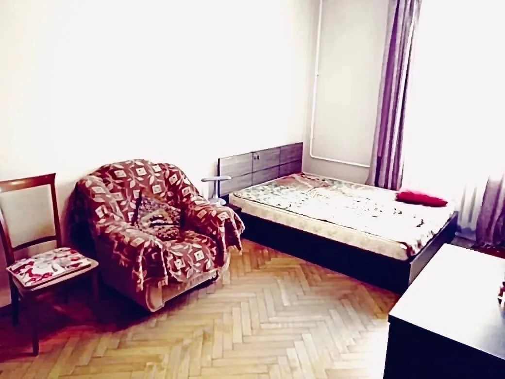 Сдам комнату девушке - миниатюра 4