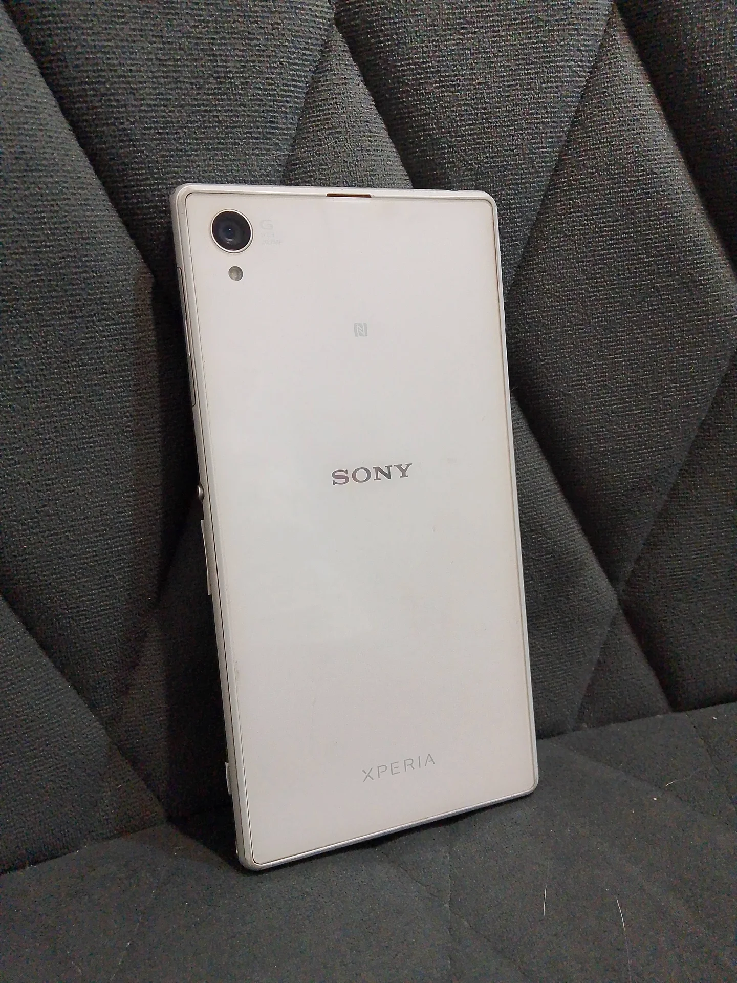 телефон sony Xperia z3 - миниатюра 9