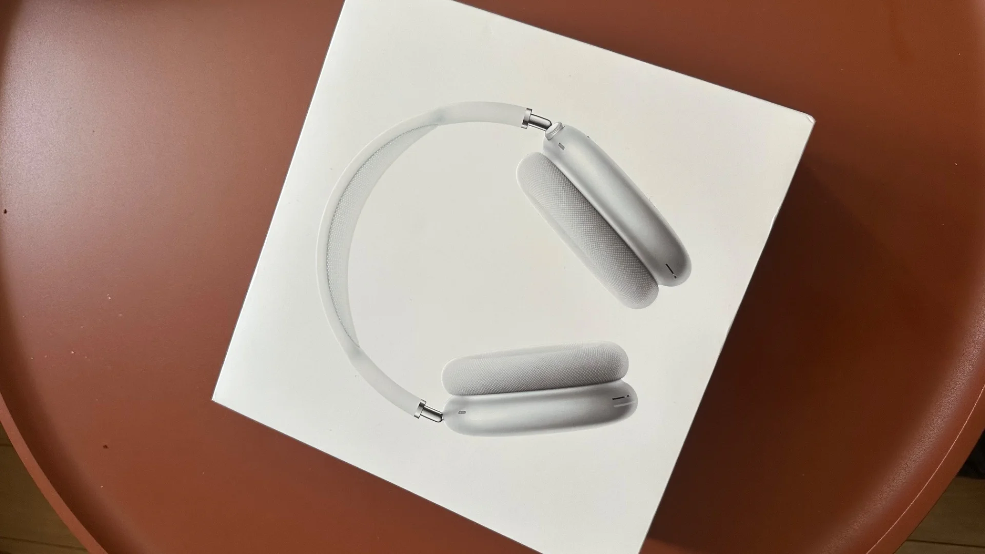 Наушники Apple AirPods Max - миниатюра 3