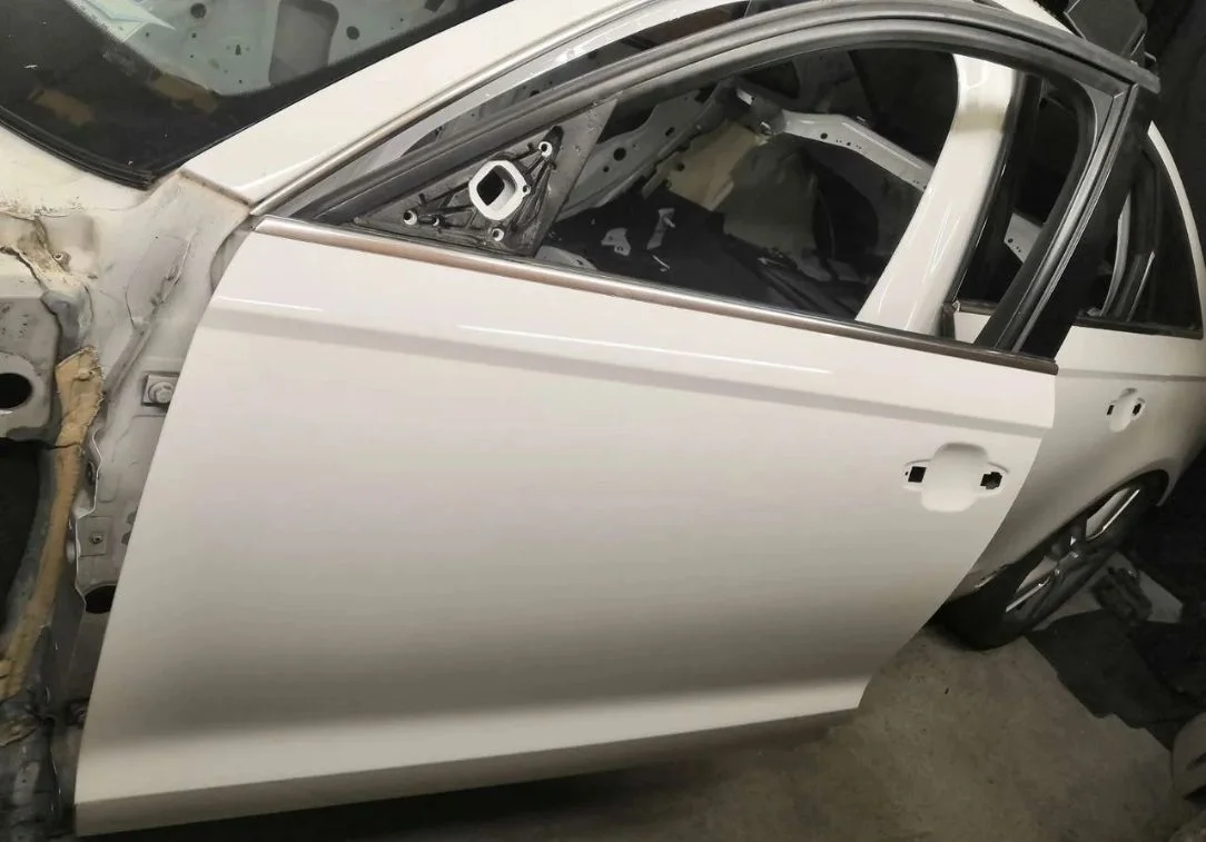 Audi A6 C7 Дверь передняя левая 4G0831051 LY9C
