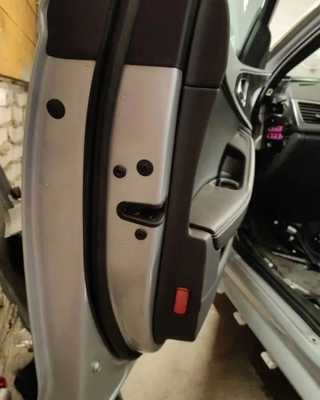 Audi A6 C7 Дверь передняя левая 4G0831051 LX7W - миниатюра 9