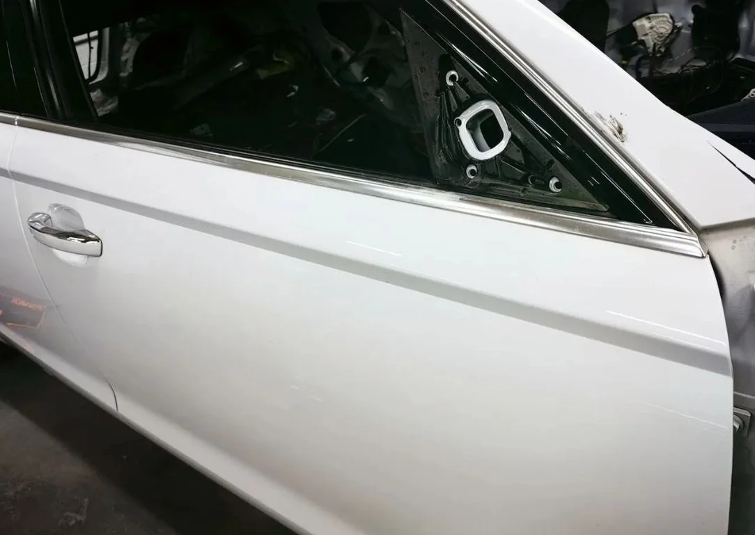 Audi A6 C7 Дверь передняя правая 4G0831052 LS9R - миниатюра 3
