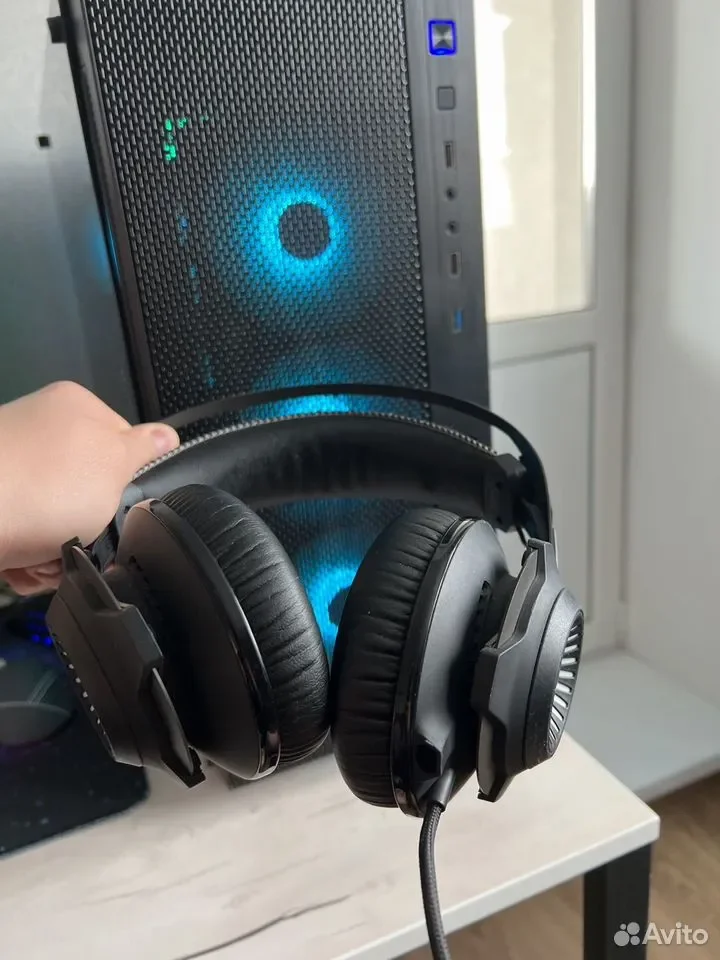 Наушники HyperX Revolver S - миниатюра 2