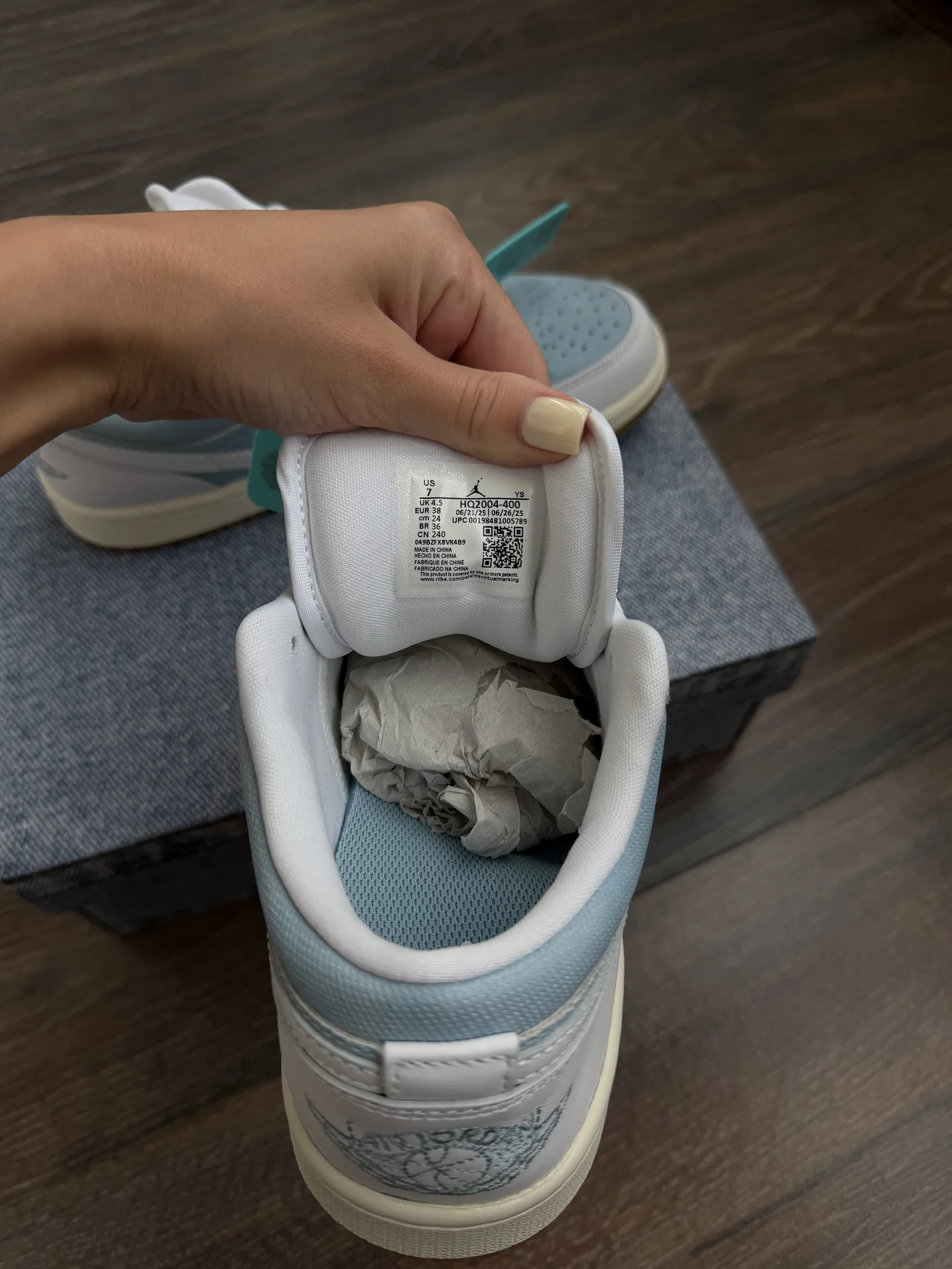 Кроссовки nike air jordan 1 denim (37 размер) - миниатюра 6