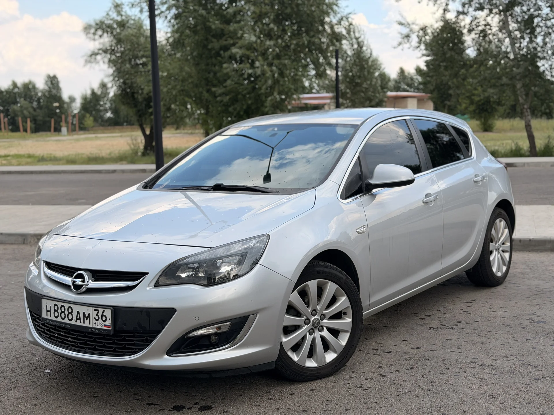 Opel Astra J, 55000 км пробег