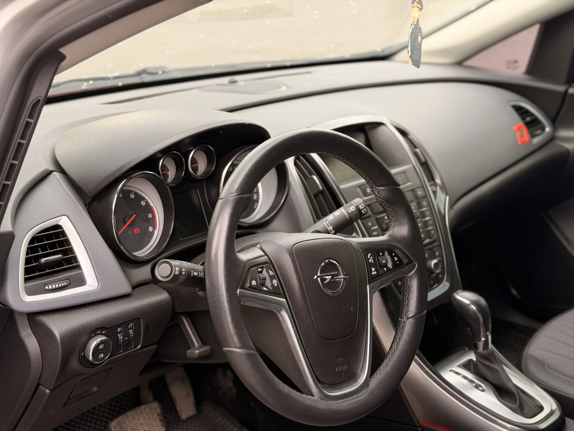 Opel Astra J, 55000 км пробег - миниатюра 8