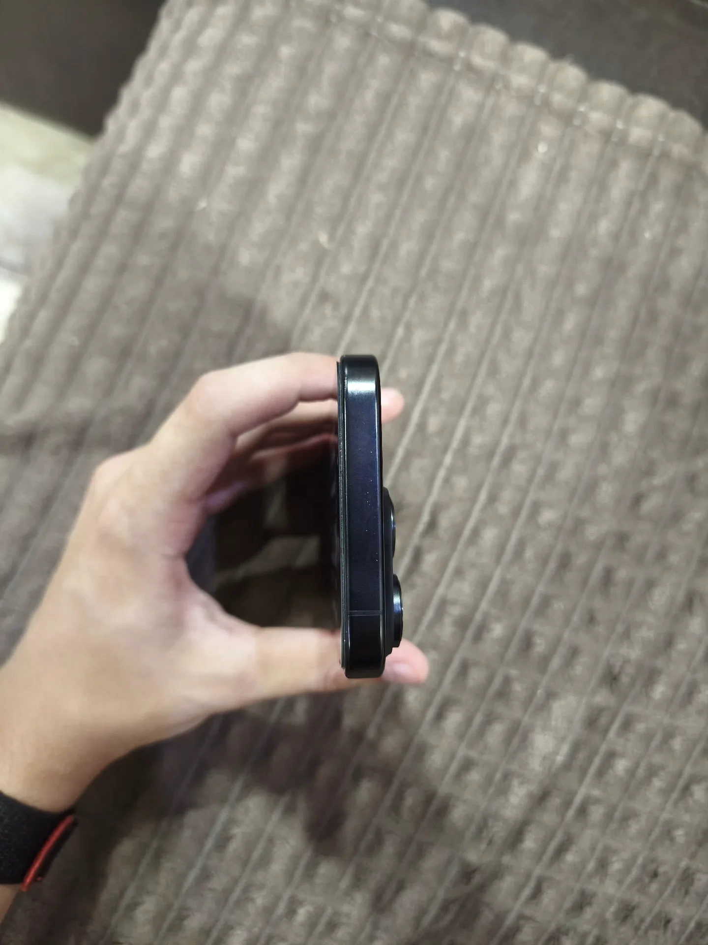 iphone 16 pro - миниатюра 3