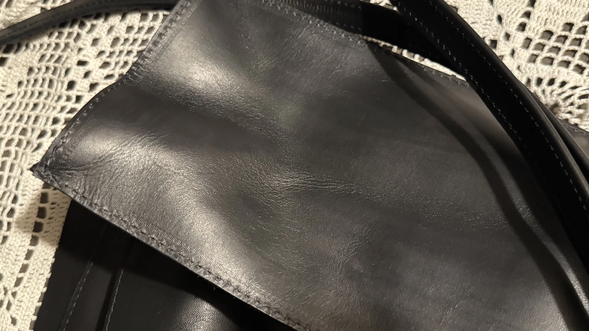 Авангардная сумка через плечо как Guidi - миниатюра 4