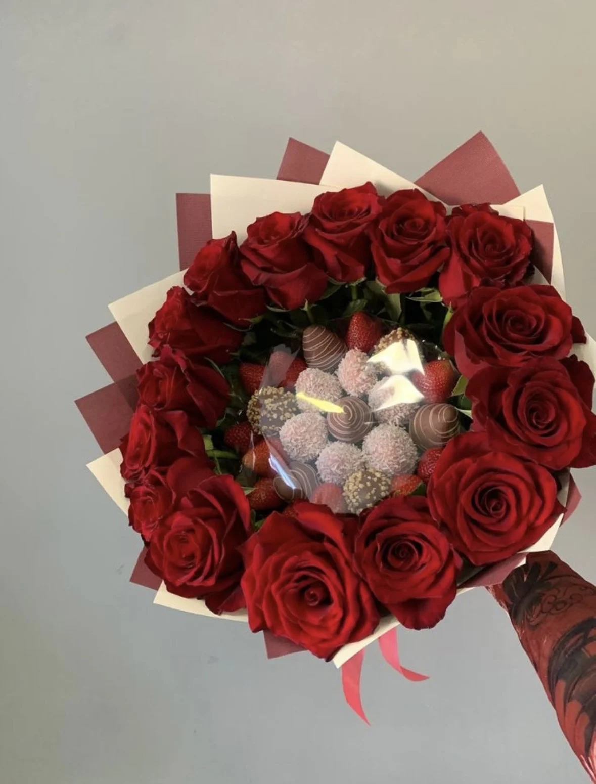 клубника в шоколаде , подарочный набор , подарок - миниатюра 5
