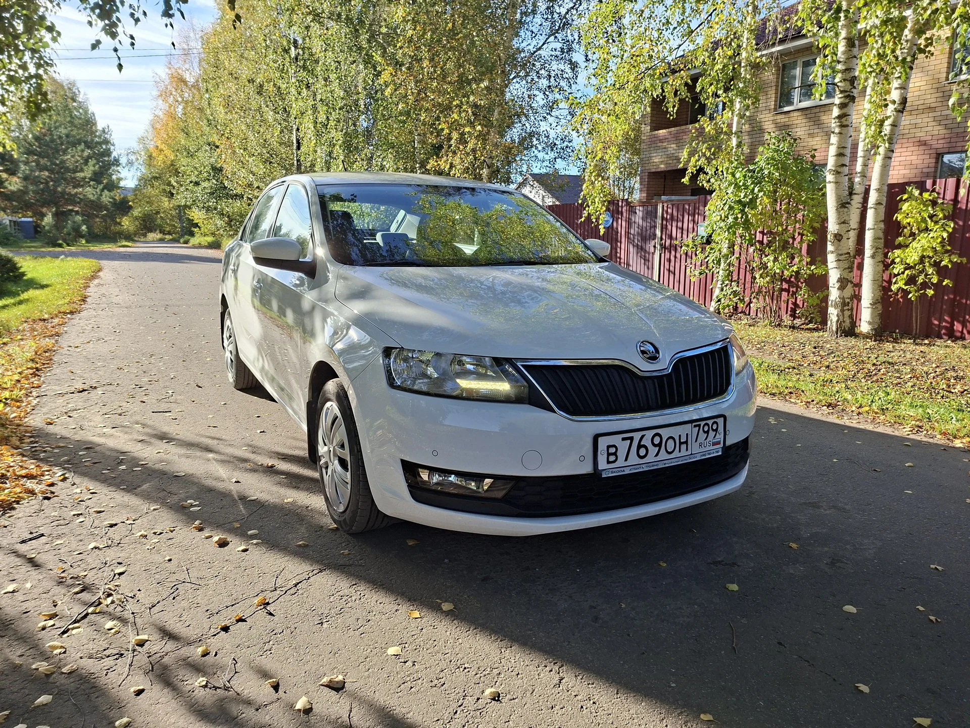 Skoda Rapid - миниатюра 2