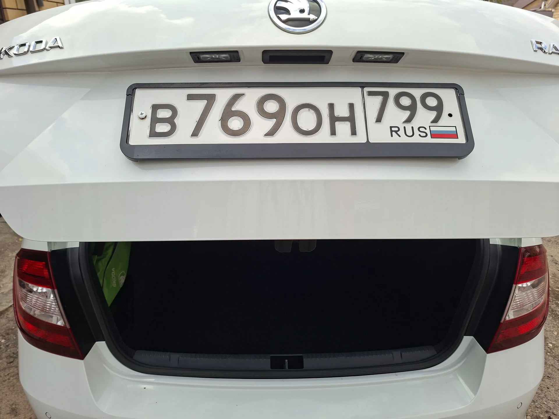 Skoda Rapid - миниатюра 13