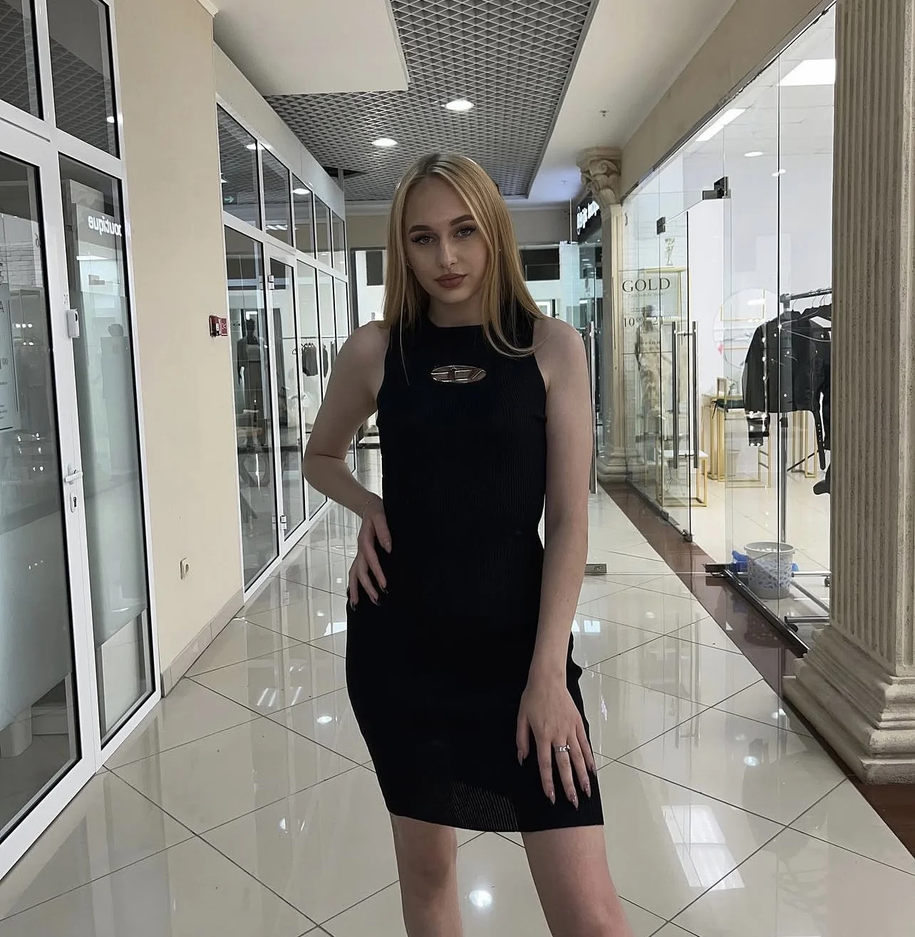 Платье - миниатюра 2
