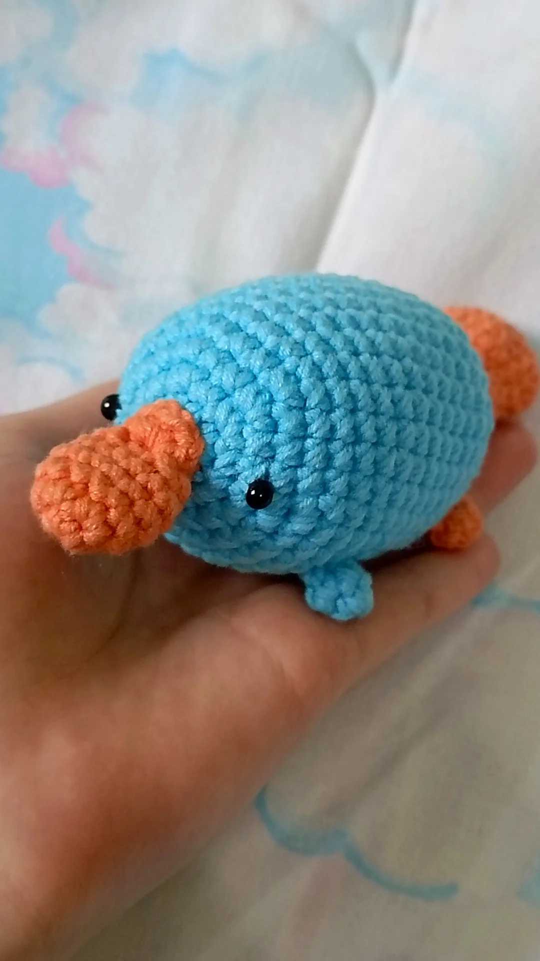 милая вязаная игрушка утконос - миниатюра 2