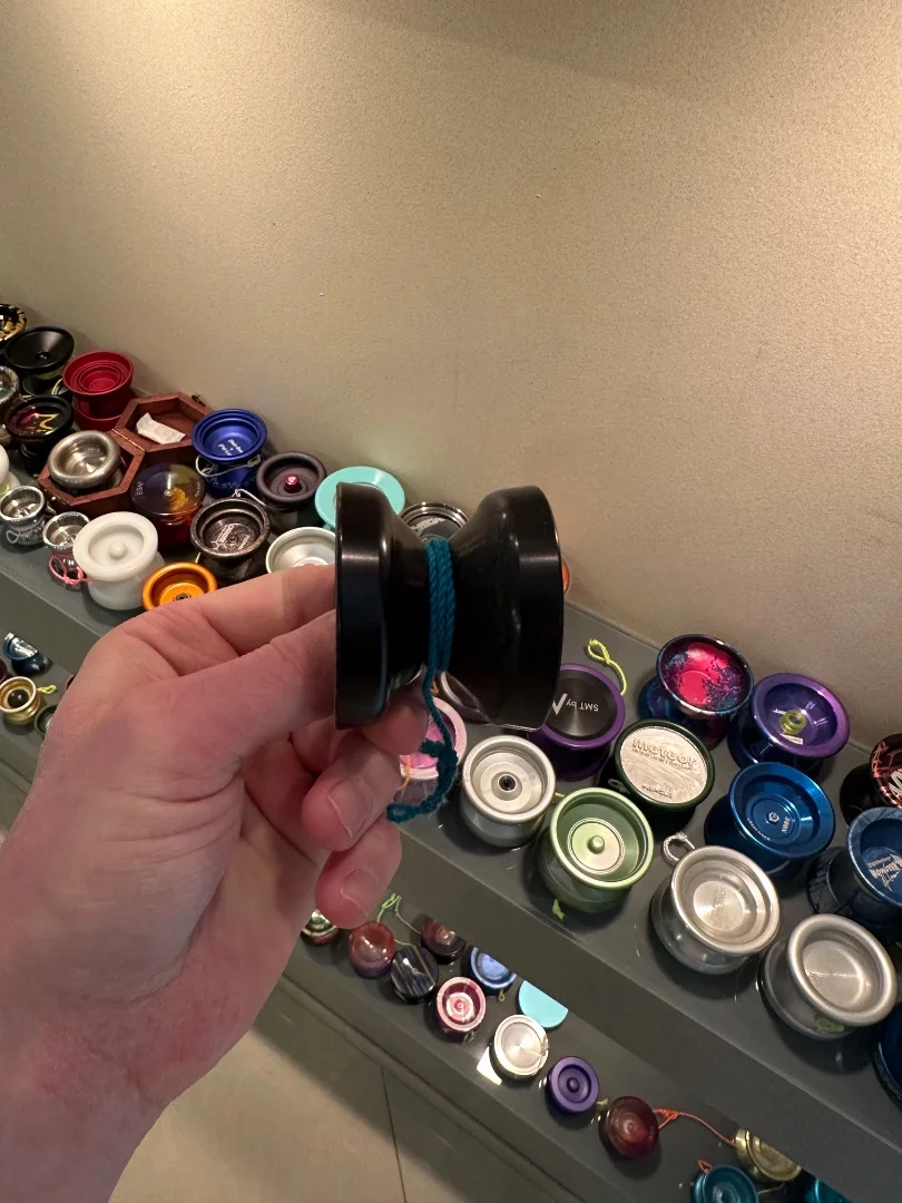 String theory yo-yos Lotus - миниатюра 2