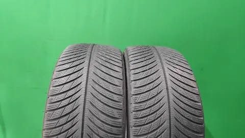 235/40 R19 Michelin Pilot Alpin 5 зимние нешипованные