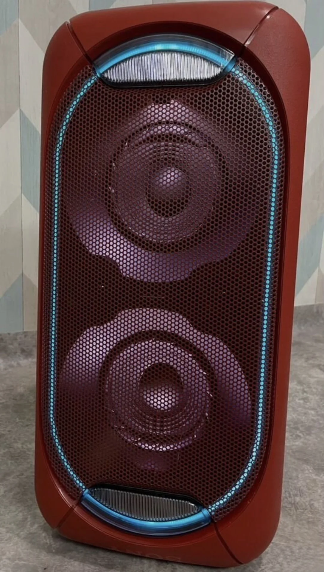 Беспроводная колонка SONY GTK XB 60 - миниатюра 4
