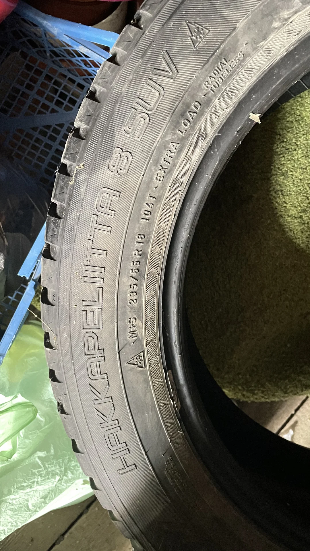 hakkapelitta 8 suv R18 235/55 - изображение 1
