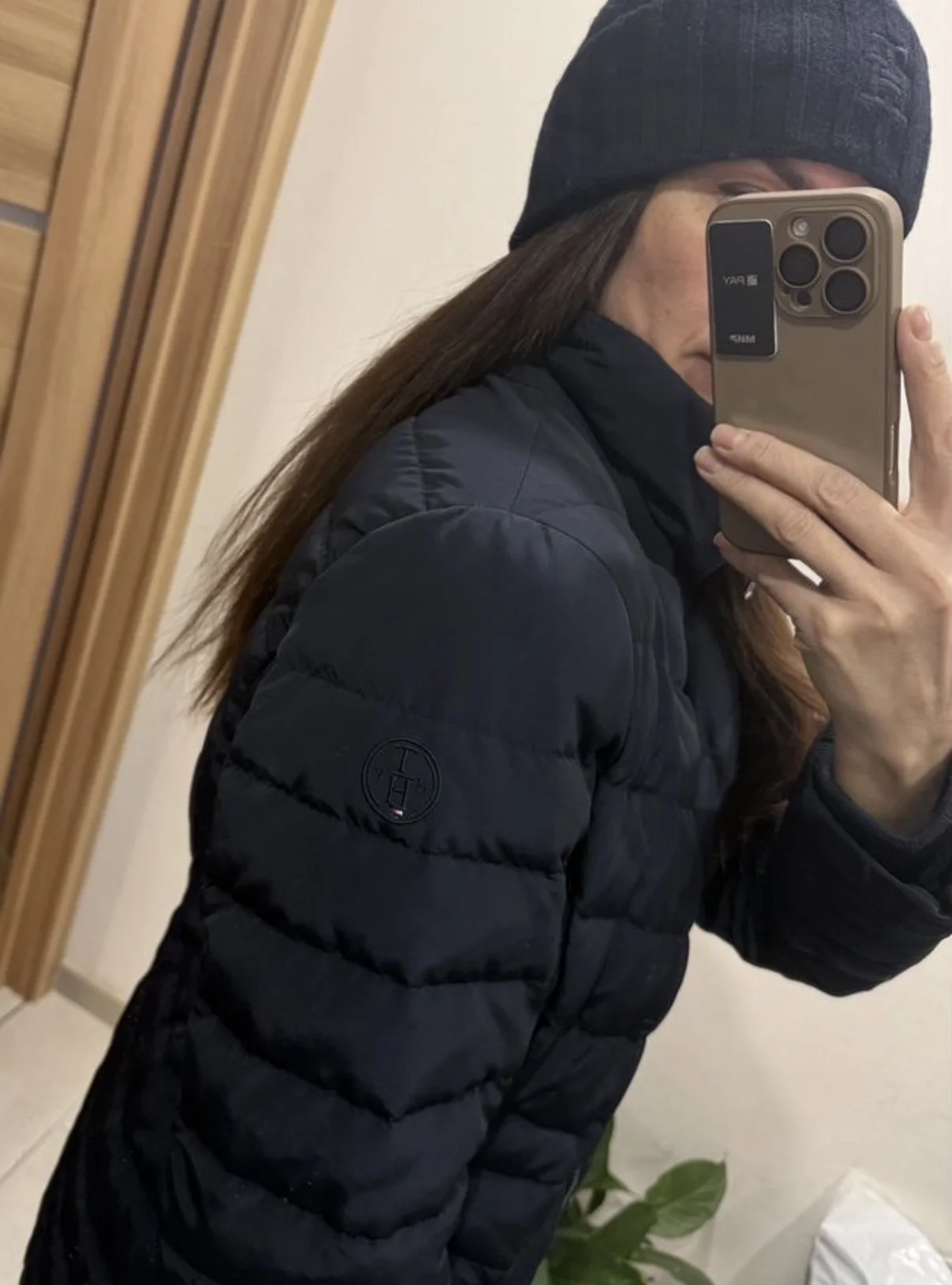 Пуховик Tommy Hilfiger оригинал натуральнвй пух XL - изображение 1