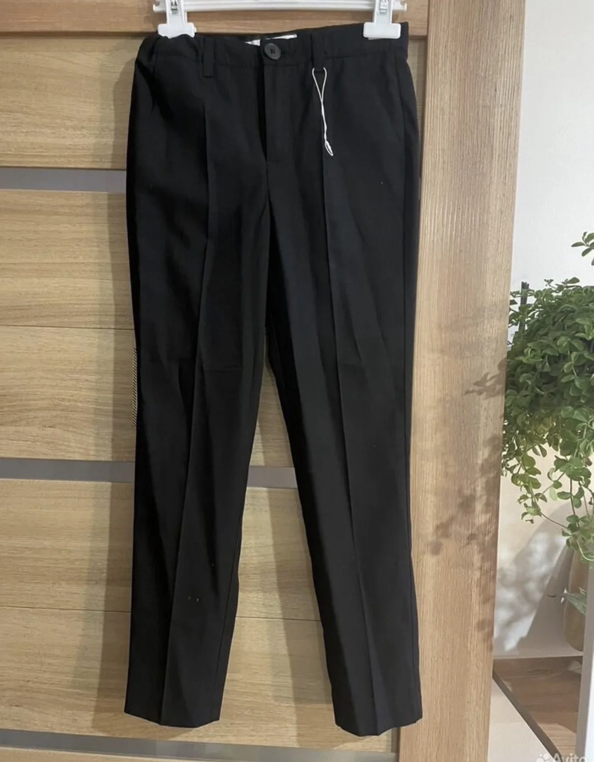 Брюки школьные новые Gloria Jeans 134 - изображение 1