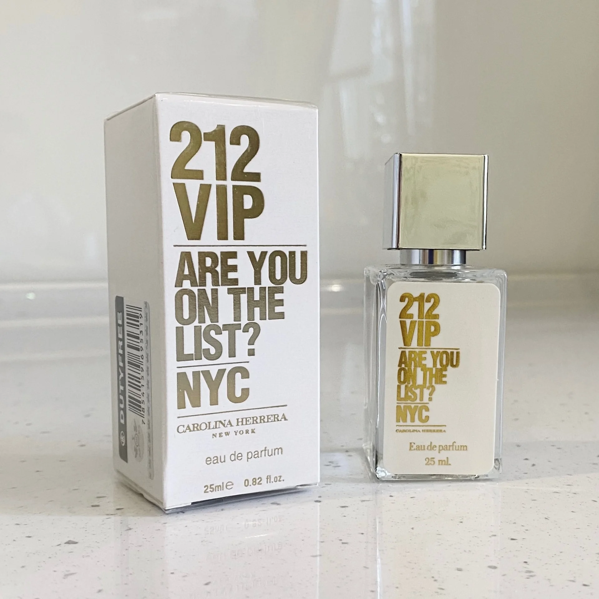 Духи CAROLINA HERRERA - 212 VIP - изображение 1