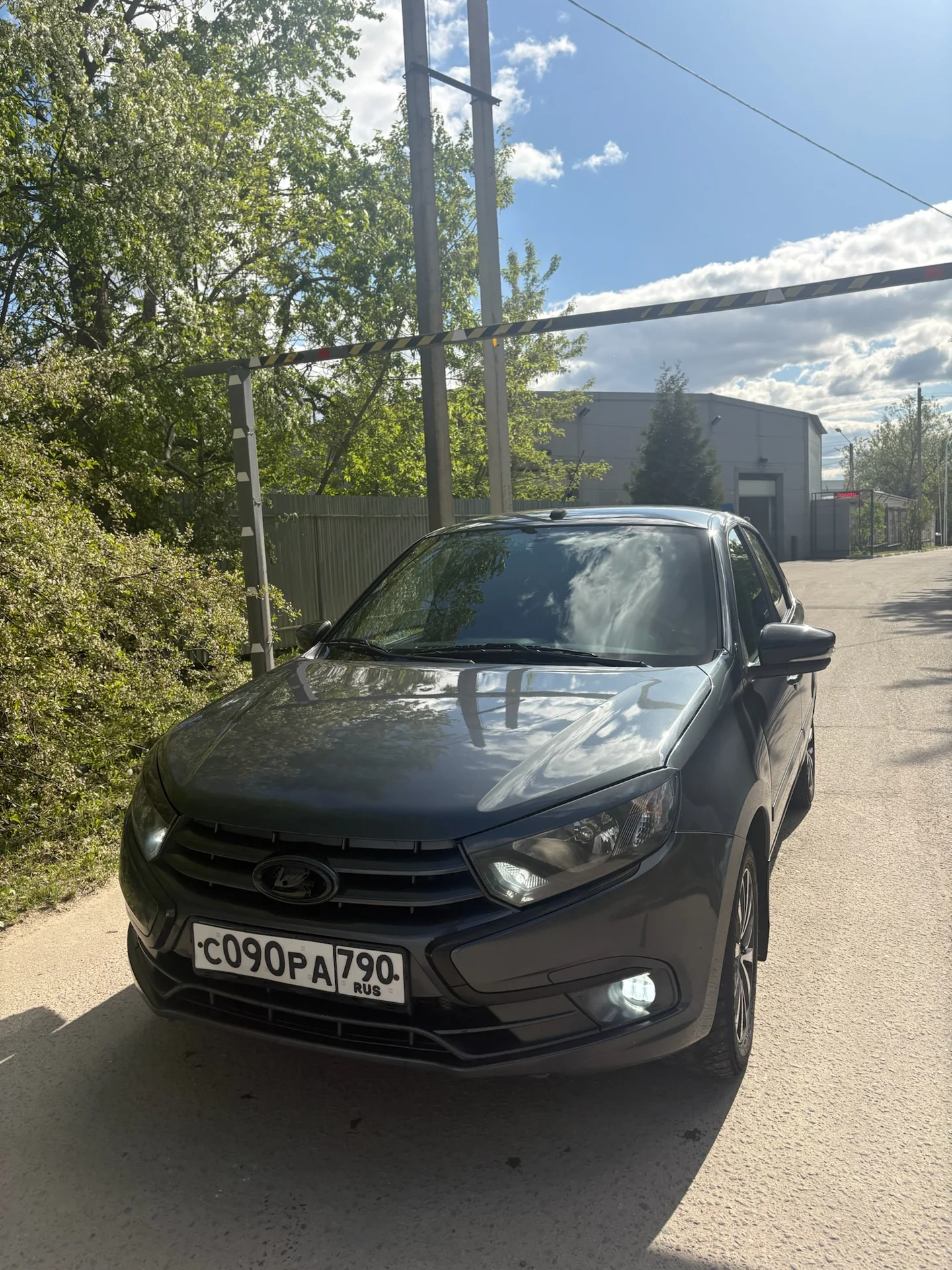LADA GRANTA - миниатюра 10