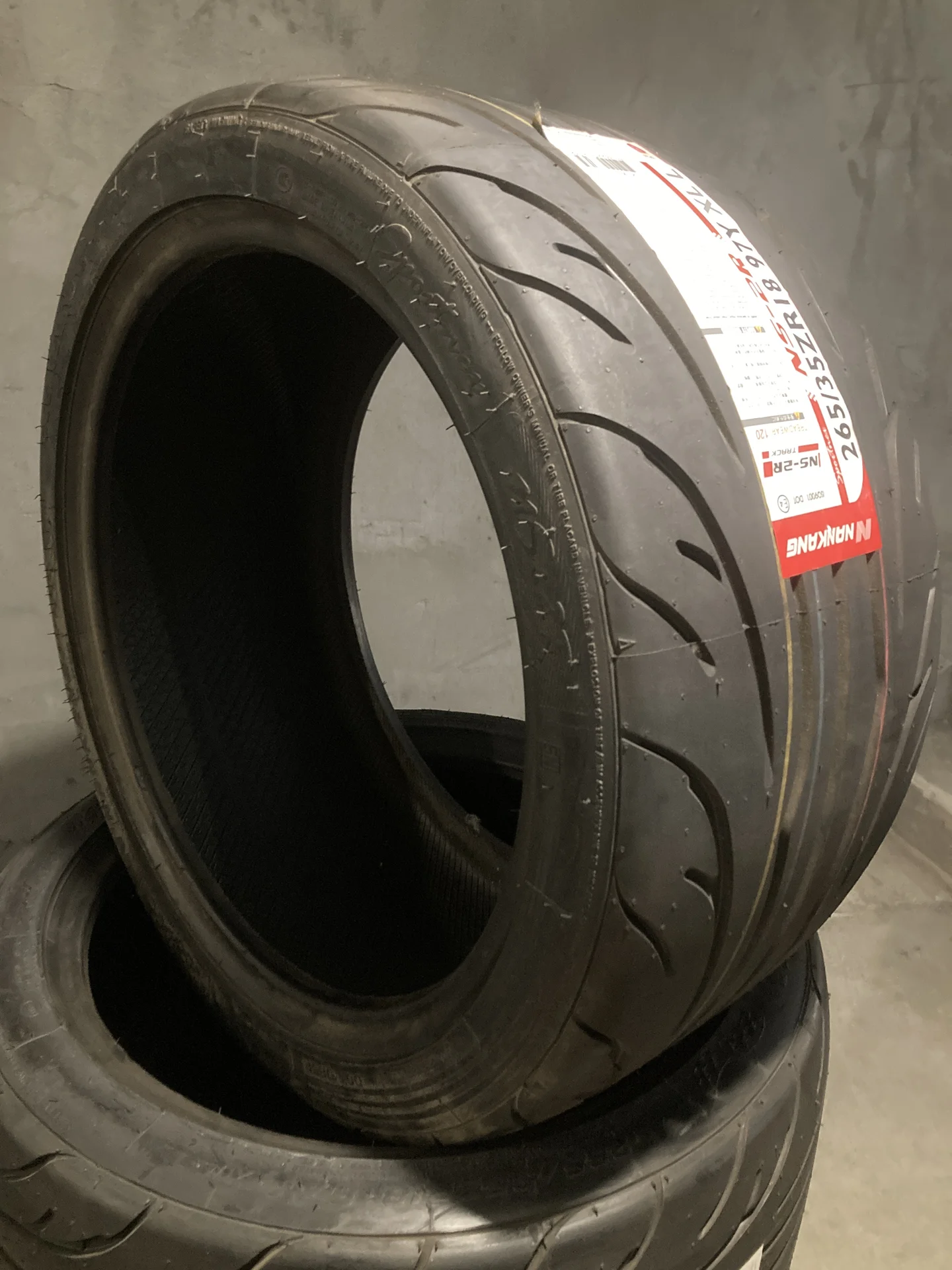 автошины NANKANG SPORTNEX NS-2R 265/35 ZR18  TW180
