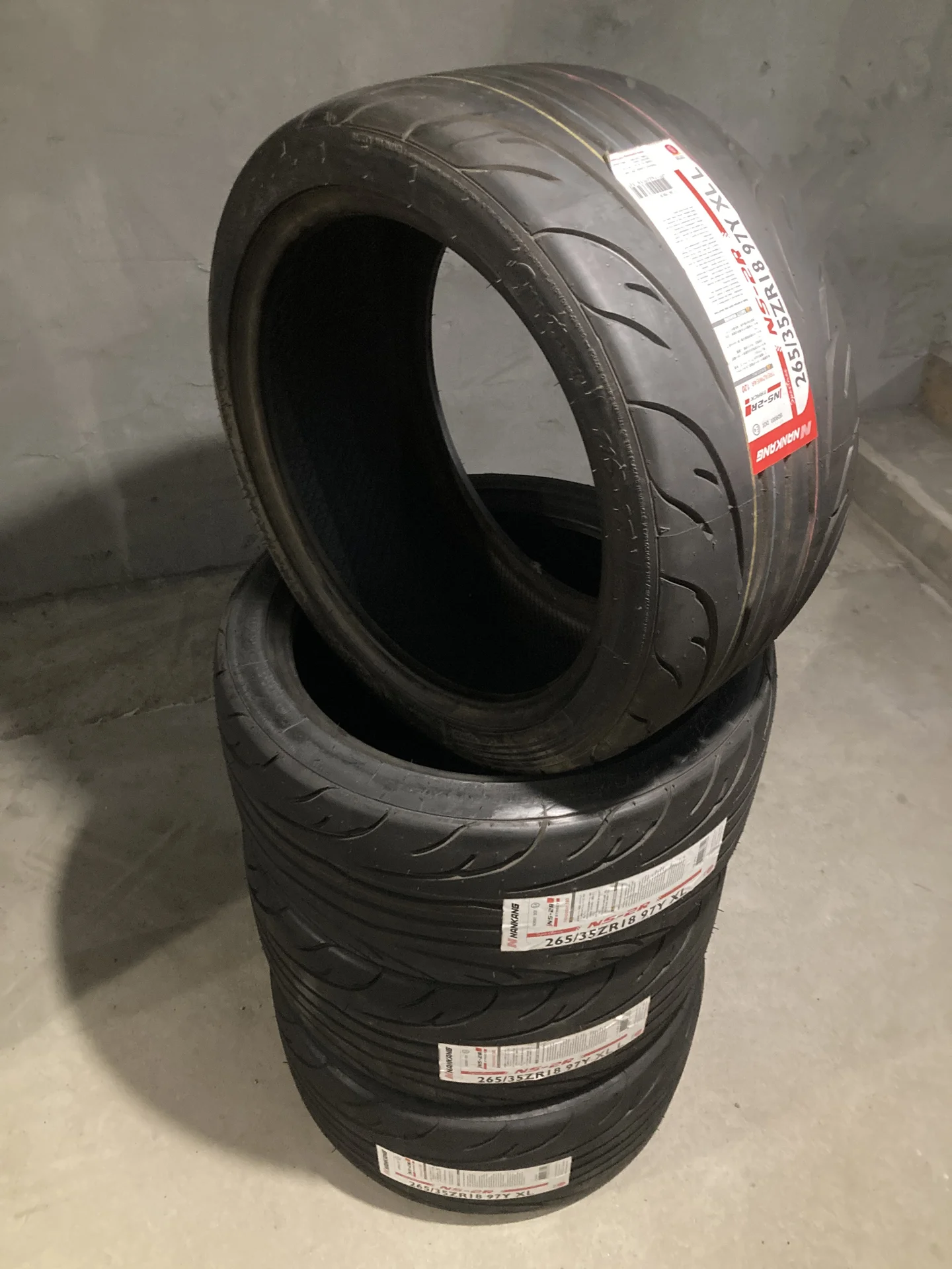 автошины NANKANG SPORTNEX NS-2R 265/35 ZR18  TW180 - миниатюра 3
