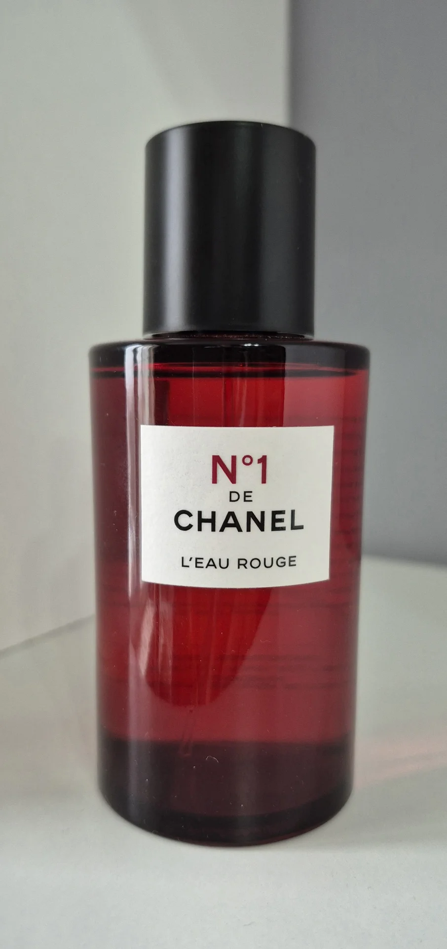 Chanel N1 L'EAU rouge спрей д/тела, оригинал - миниатюра 8