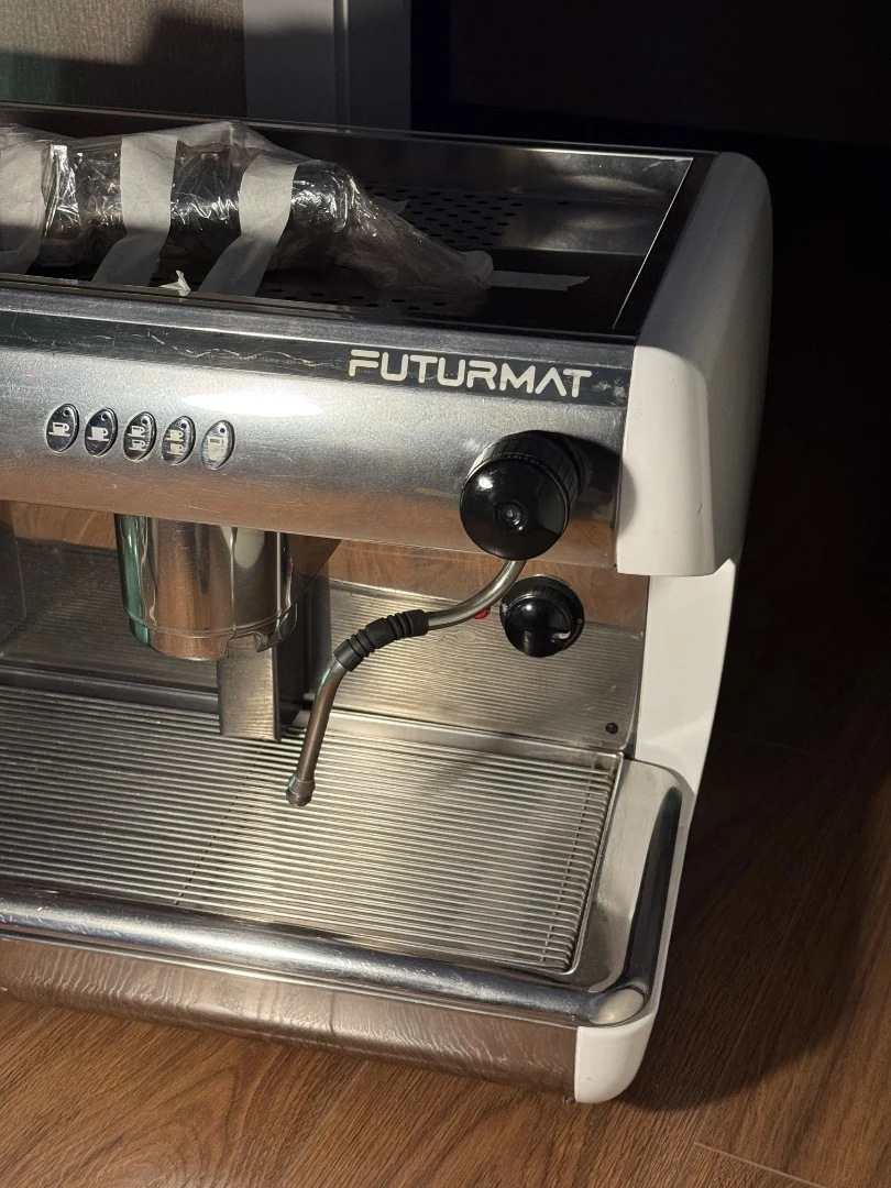 Кофемашина Quality Espresso Futurmat Ariete F3 - миниатюра 2