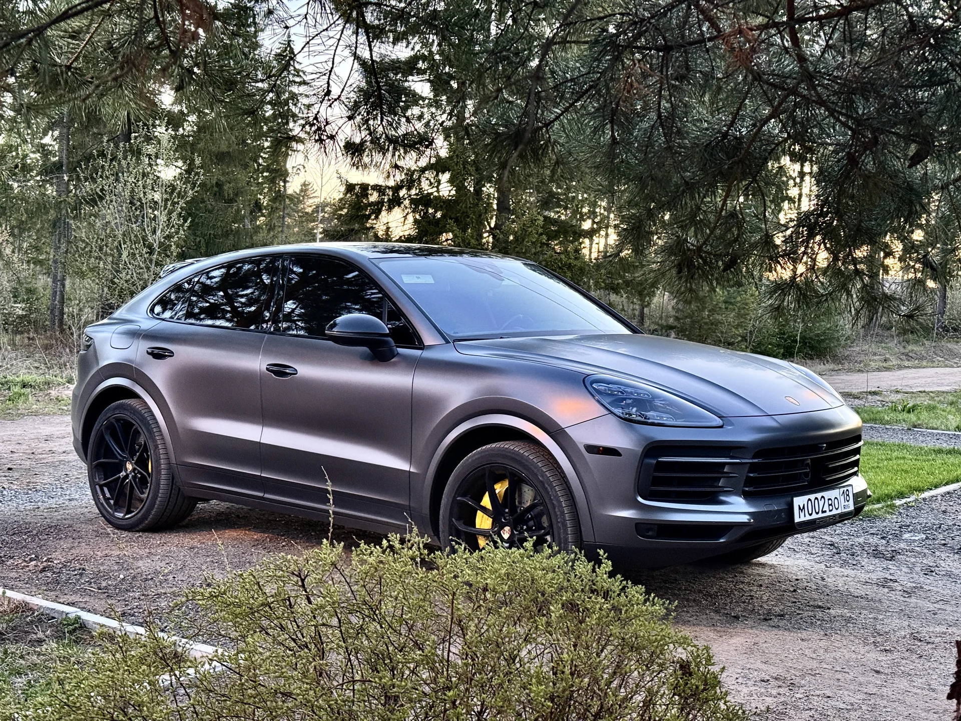 porsche cayenne - миниатюра 3