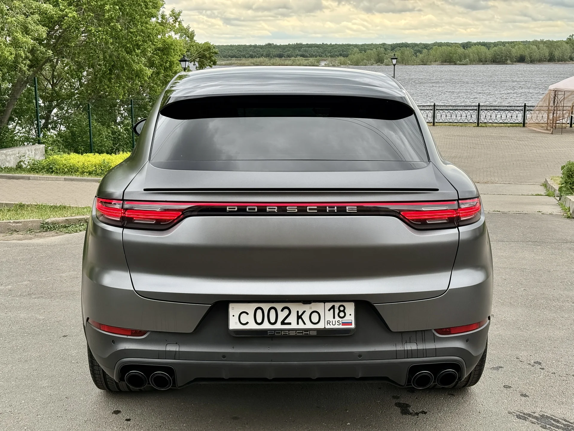 porsche cayenne - миниатюра 6