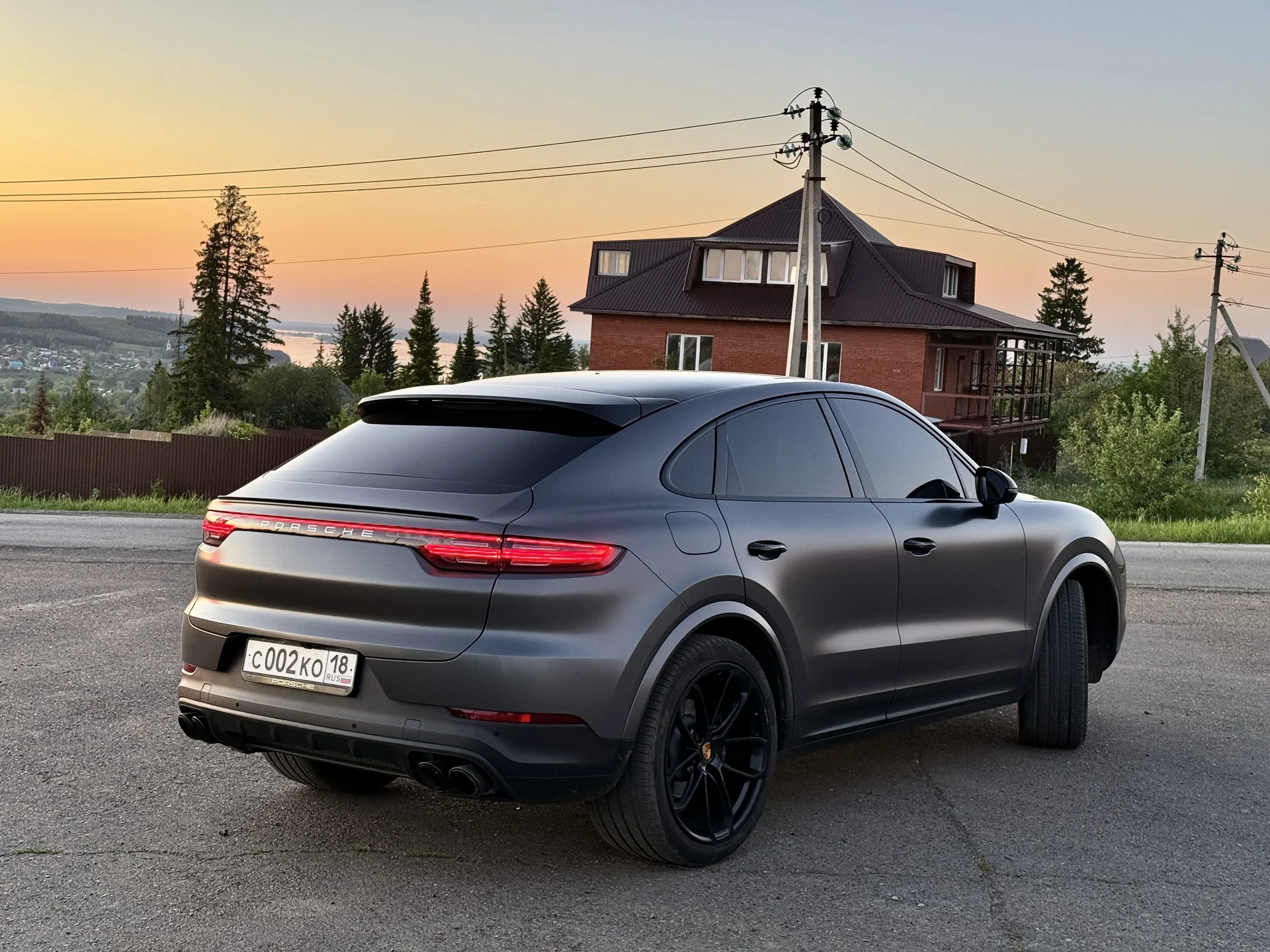 porsche cayenne - миниатюра 10