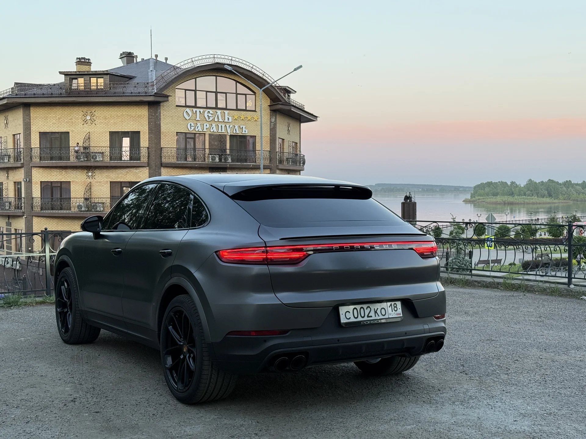 porsche cayenne - миниатюра 11