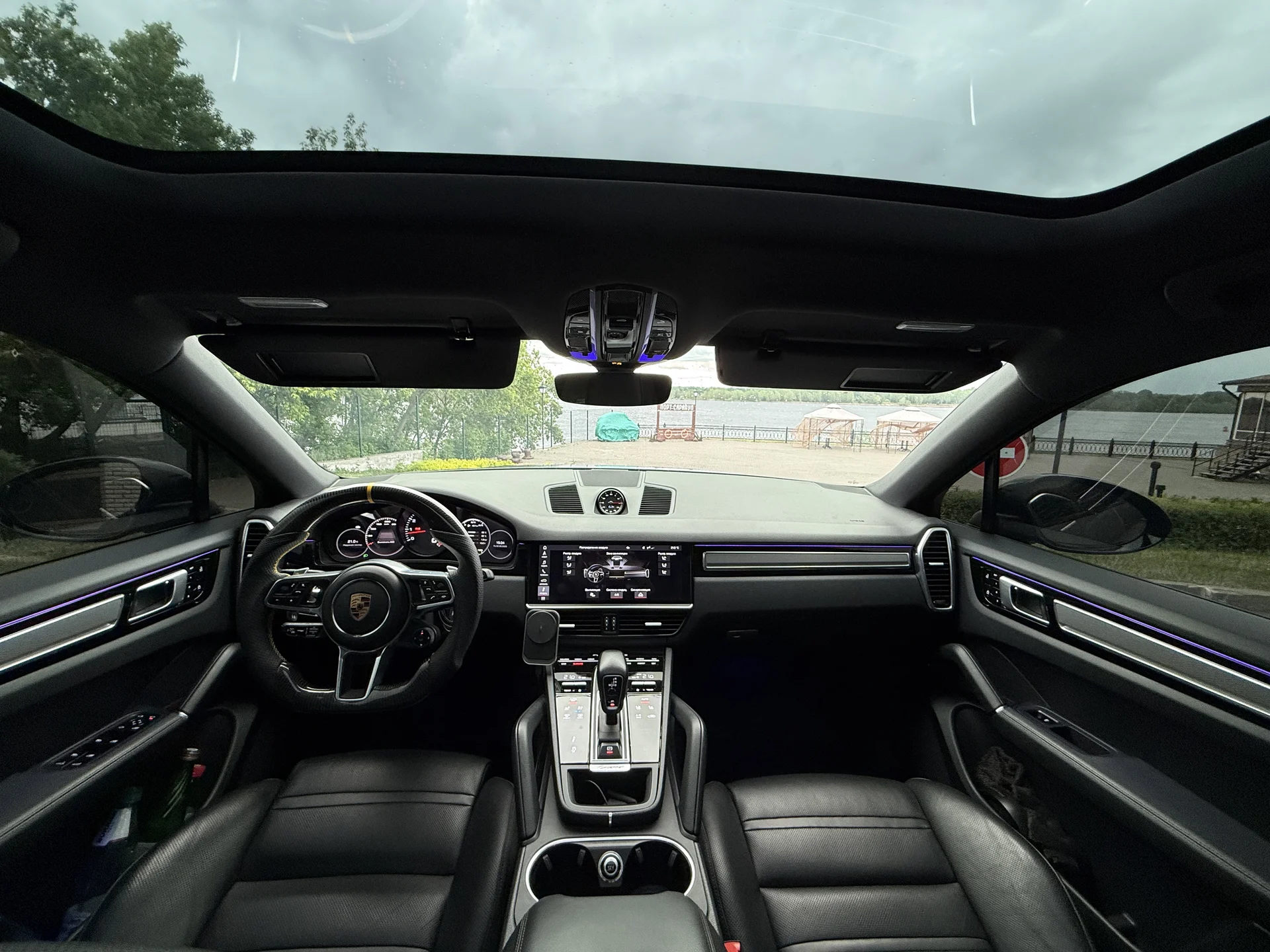 porsche cayenne - миниатюра 17