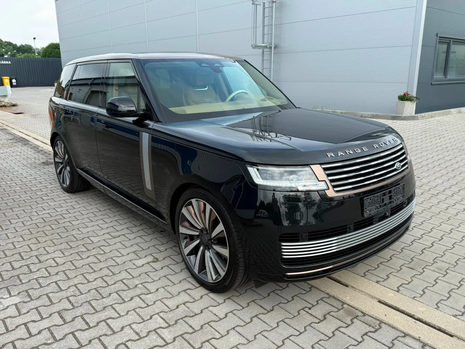 Range Rover SS - миниатюра 2