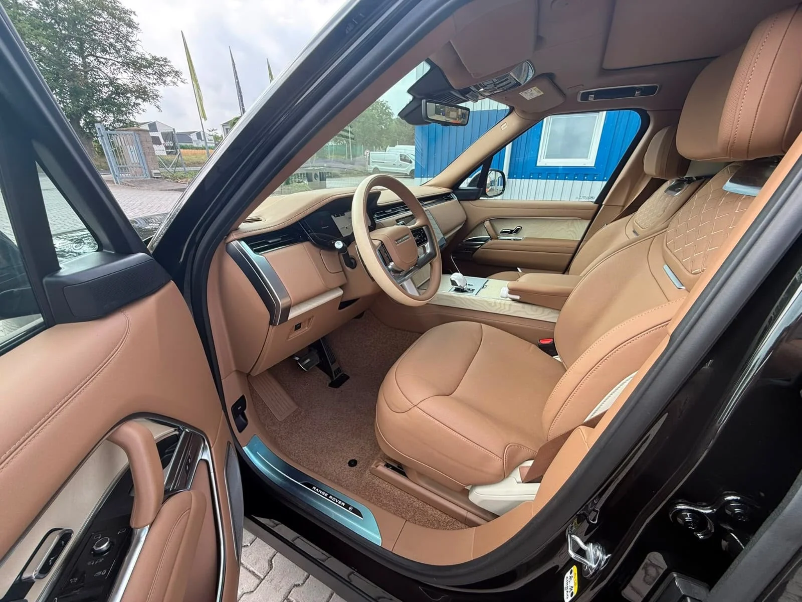 Range Rover SS - миниатюра 4
